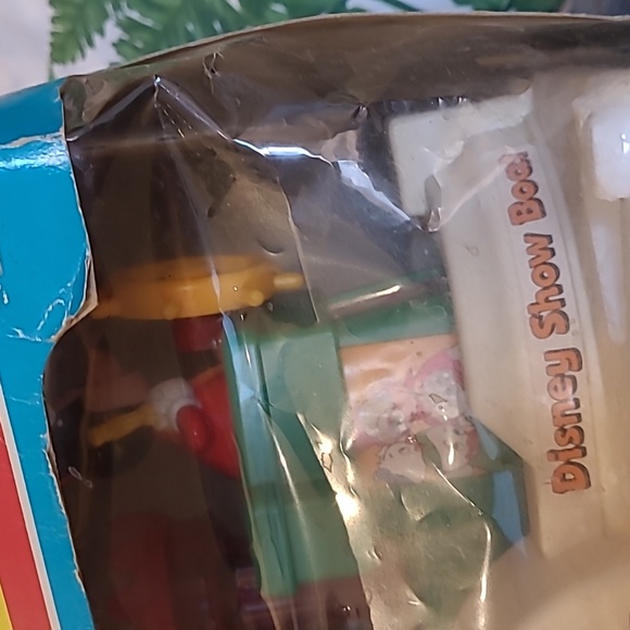 1986 disney show boat - Picture 3 of 6